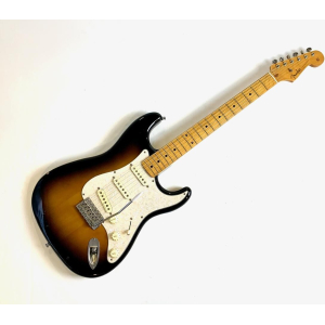 Fender Stratocaster ST-57 fabricada en Japón 1985/1986 Sunburst