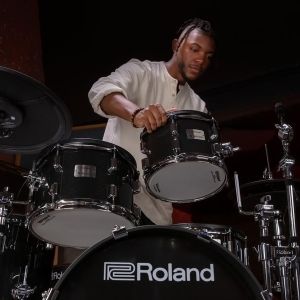 Roland VAD504