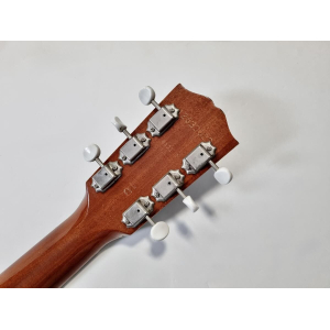 Gibson J-35 Natural Antique 2013