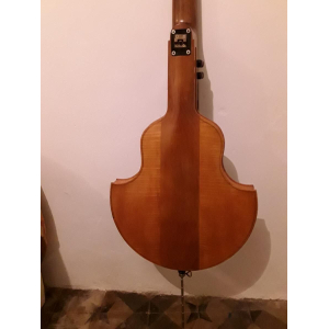 Contrabajo eléctrico Luthier