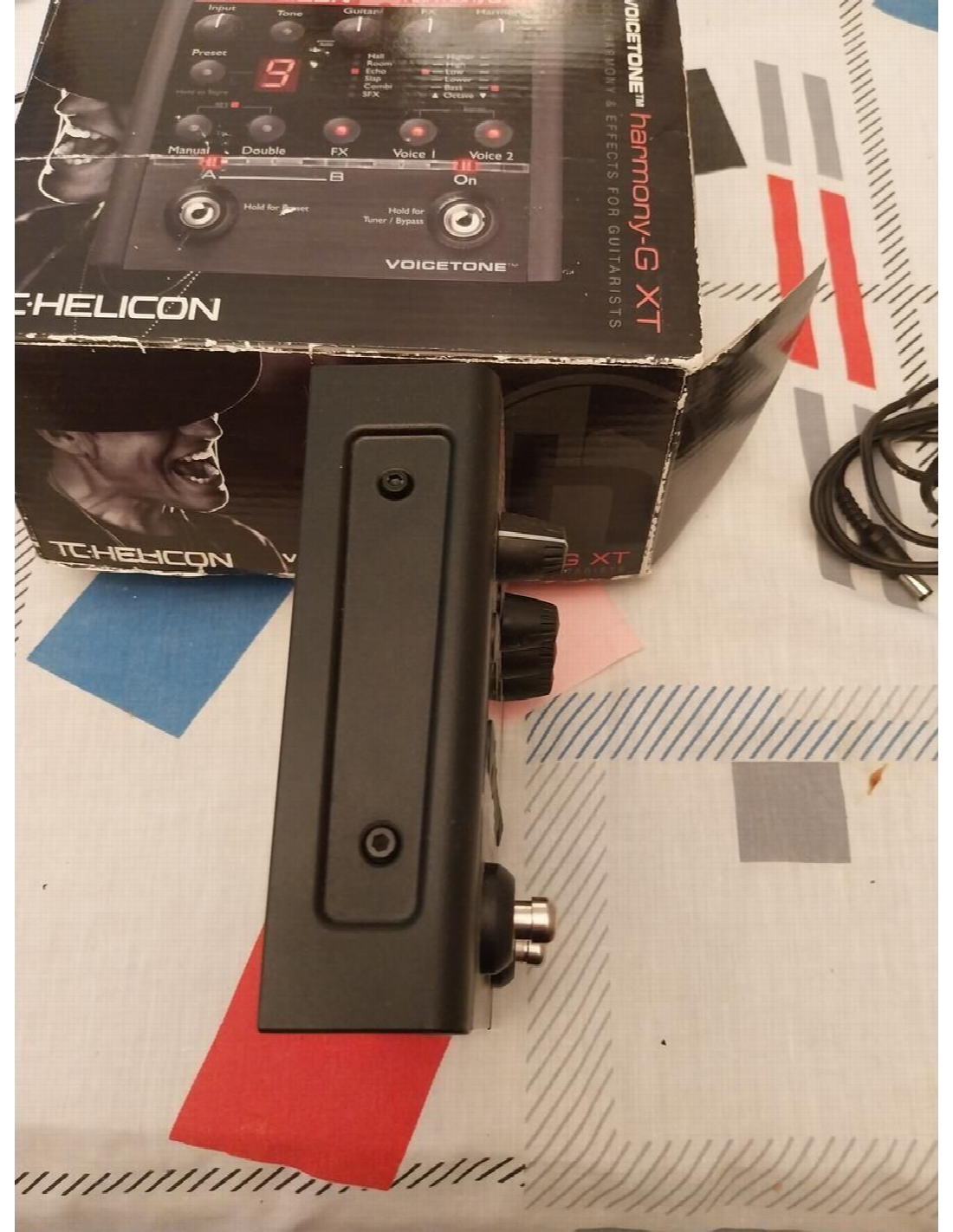 tc-helicon-harmony-g-xt-and-