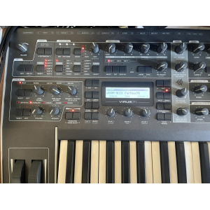 Access Virus Ti 2-Tastatur