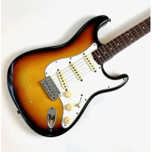 Fender Stratocaster 1965 Série L Sunburst