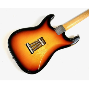 Fender Stratocaster 1965 Série L Sunburst