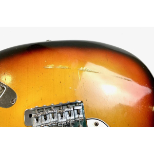 Fender Stratocaster 1965 Série L Sunburst