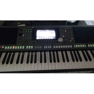 Yamaha PSR - S970