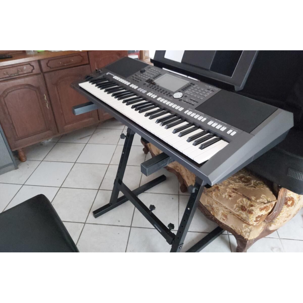 Soporte de Teclado en Z