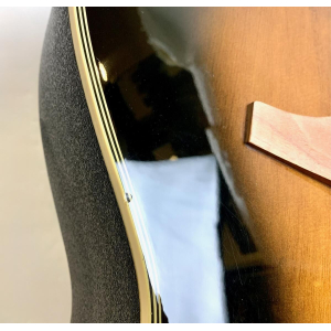 Ovation CC165 Celebrity 12 cuerdas Sunburst
