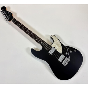 Fender Stratocaster Elemental 2023 Stone Black fabricada en Japón
