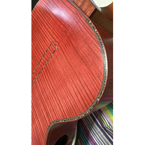 Martelli guitare Baryton en si