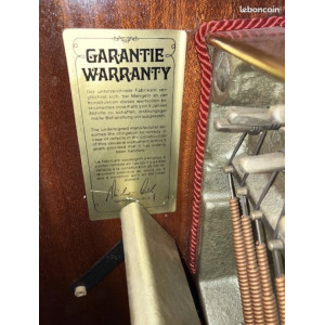 Excellent piano droit d'expression allemand Ed. Seiler Authentique