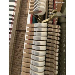 Excellent piano droit d'expression allemand Ed. Seiler Authentique