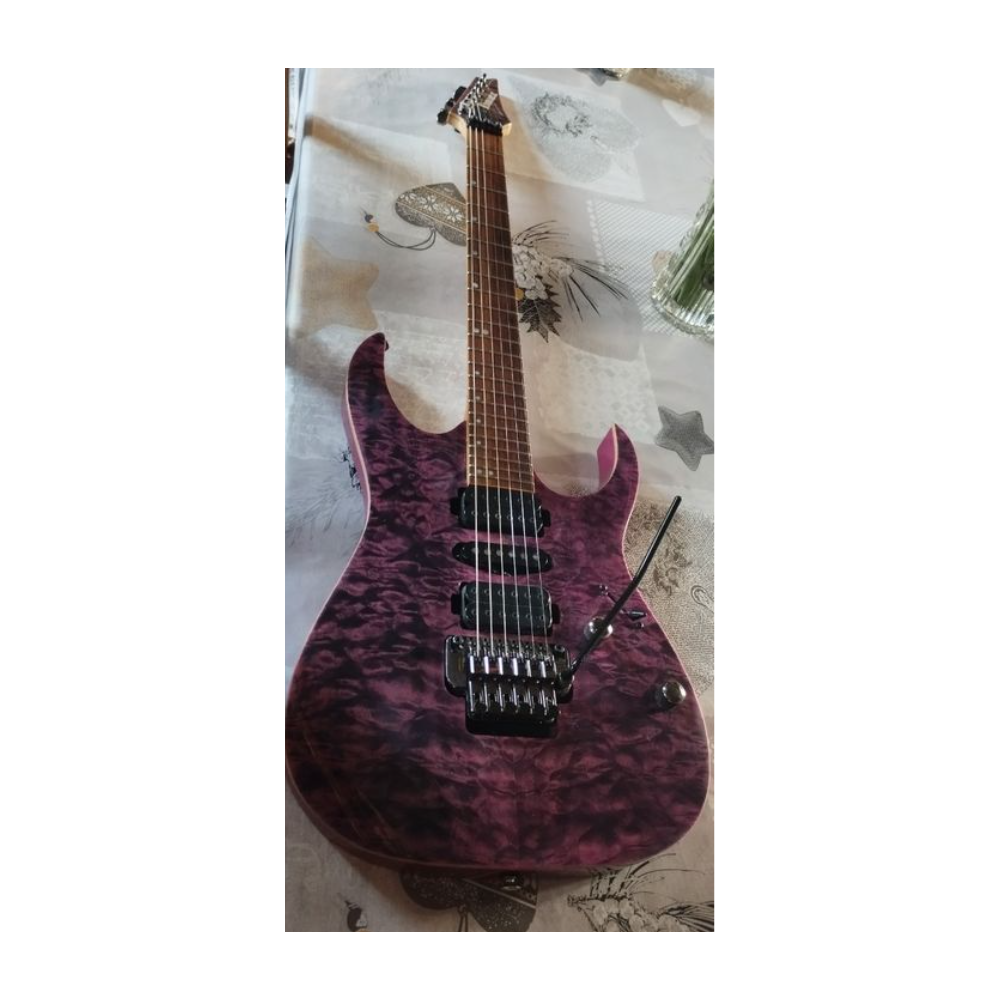 Ibanez E-Gitarre – violett quiltierte Ausführung