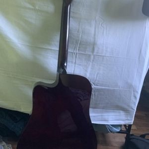 Guitare  Squier by fender SA-105CE