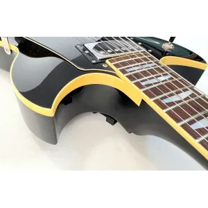 Yamaha SG1820 Black 2010