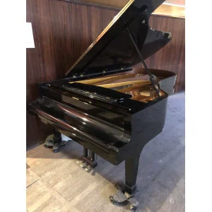 Piano 3/4 queue Seiler modèle 240 concert noir