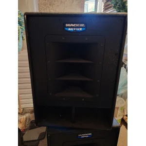 Mackie Subwoofer SWA-1501 x2