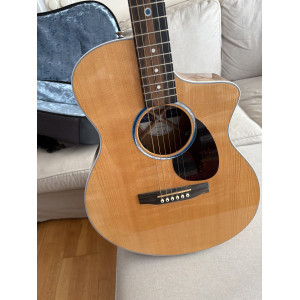 Guitarra Martina SC-13E