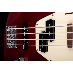 Magneto Guitars, Bajo Ruby, Rojo Metálico