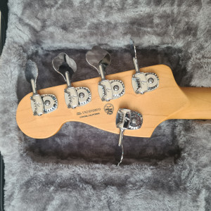 Fender American Ultra Jazz Bass V USA – 2022 – Arctic Pearl – Case Fender