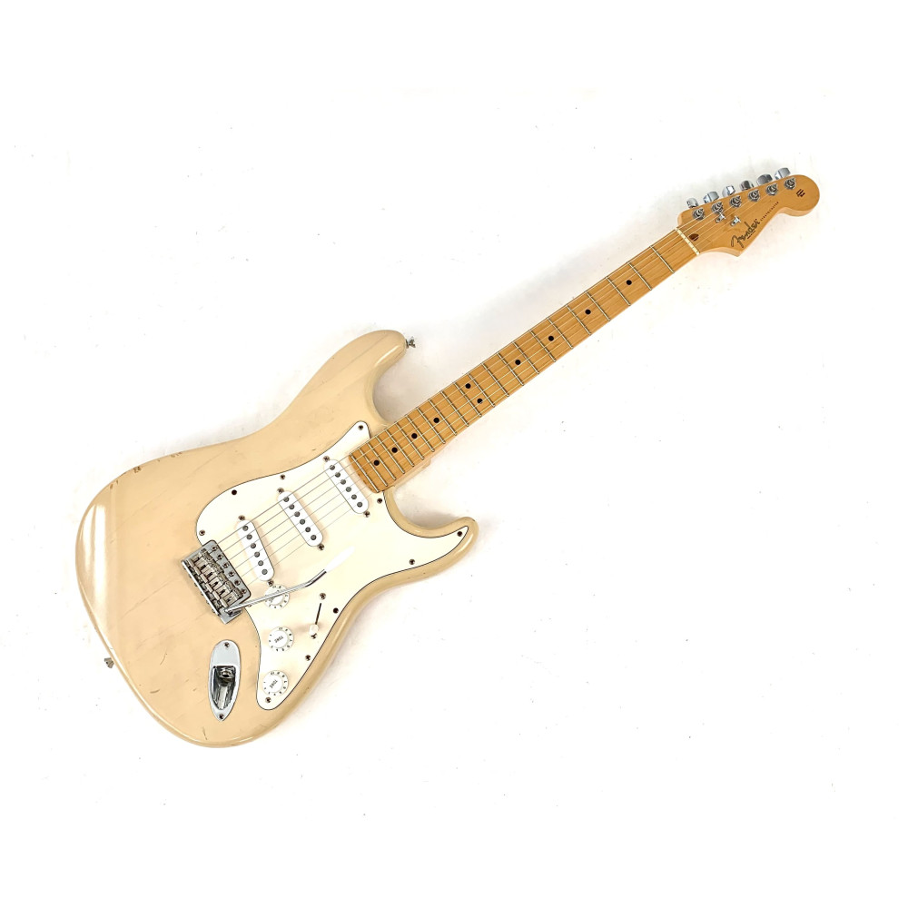 Fender Stratocaster Highway One 2002 Honey Blonde
