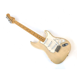 Fender Stratocaster Highway One 2002 Honey Blonde