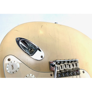 Fender Stratocaster Highway One 2002 Honey Blonde