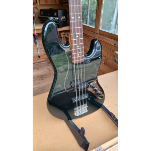 Fender Jazz Bass Standard Signature Reggie Hamilton