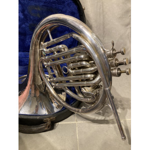 Cor d’harmonie Couesnon Monopole Conservatoire Paris – double ascendant compensé, argenté, n° 13485 –
