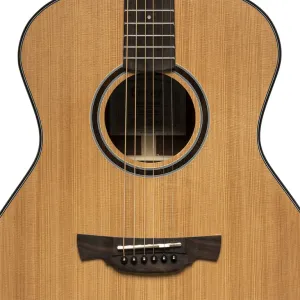 Serie Able 630, guitarra acústica Grand Auditorium con tapa de cedro macizo