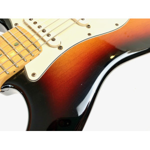 Fender Stratocaster American Deluxe 2002 Sunburst