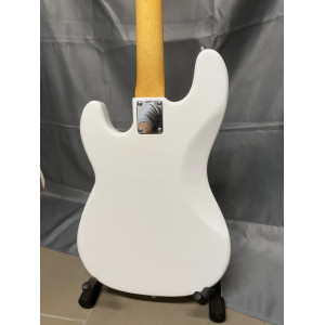 Basse Precision AV II 60 Pure Vintage neuve