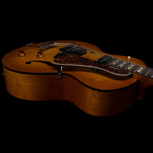 GODIN 5th Avenue Jumbo P90 Harvest Gold