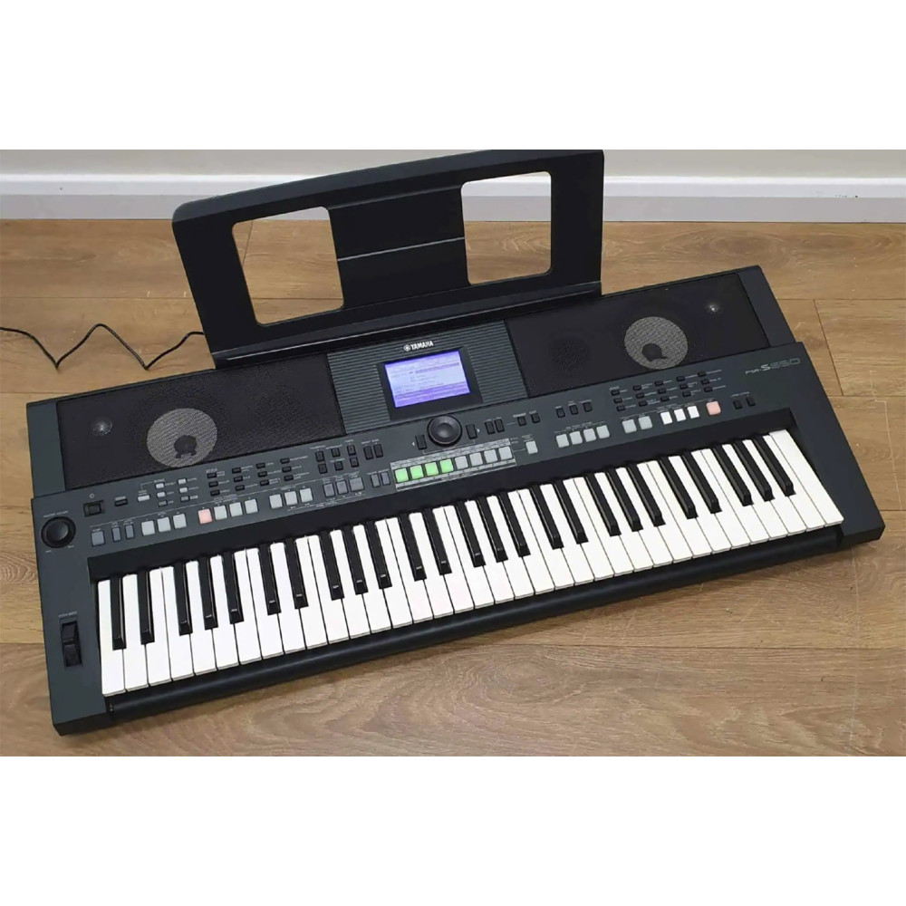 YAMAHA PSR-S650 - clavier arrangeur 61 touches