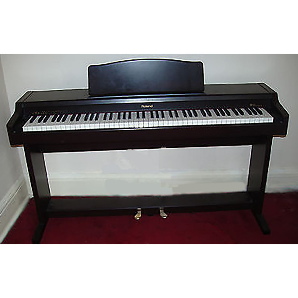 ROLAND HP137R - piano numérique touché lourd