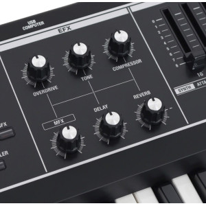 Synthé ROLAND VR-09 + Volume-Pedal