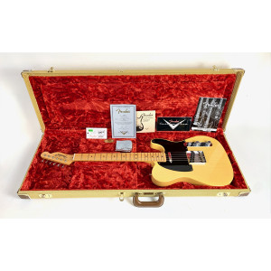 Fender Nocaster 1951 NOS Custom Shop 2013 Butterscotch Blonde Abigail « Abby » Ybarra