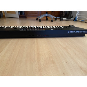 Native Instruments Komplete Kontrol S61 MK2