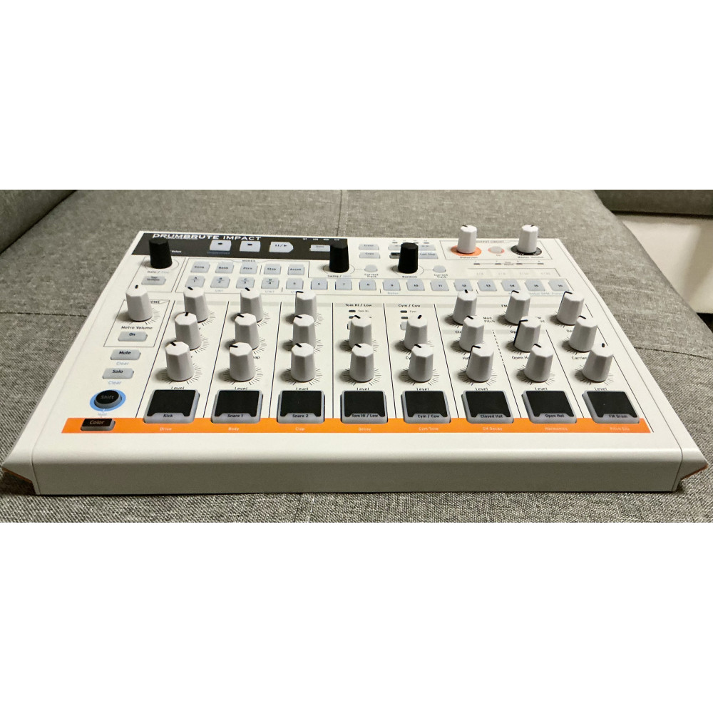 Arturia Drumbrute Impact Limited édition