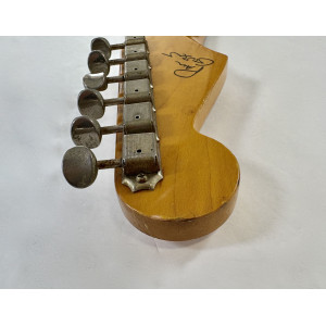 Fender Stratocaster ST-62 crafted in Japan 2004-2005 Sunburst