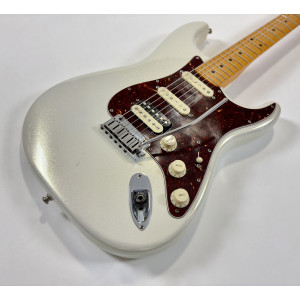 Fender Stratocaster American Ultra HSS 2023 Arctic Pearl