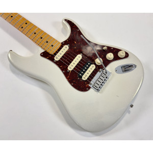 Fender Stratocaster American Ultra HSS 2023 Arctic Pearl