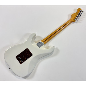 Fender Stratocaster American Ultra HSS 2023 Arctic Pearl