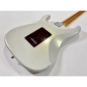Fender Stratocaster American Ultra HSS 2023 Arctic Pearl