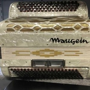 MAUGEIN accordéon bouton -120 basses