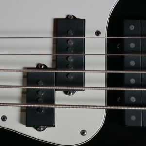 Fender Precision Deluxe US 5 cordes