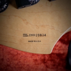 Fender Precision Deluxe US 5 cordes