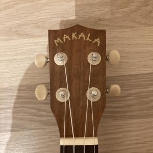 Ukulélé Kala Makala Classic, Concert électro-acoustique
