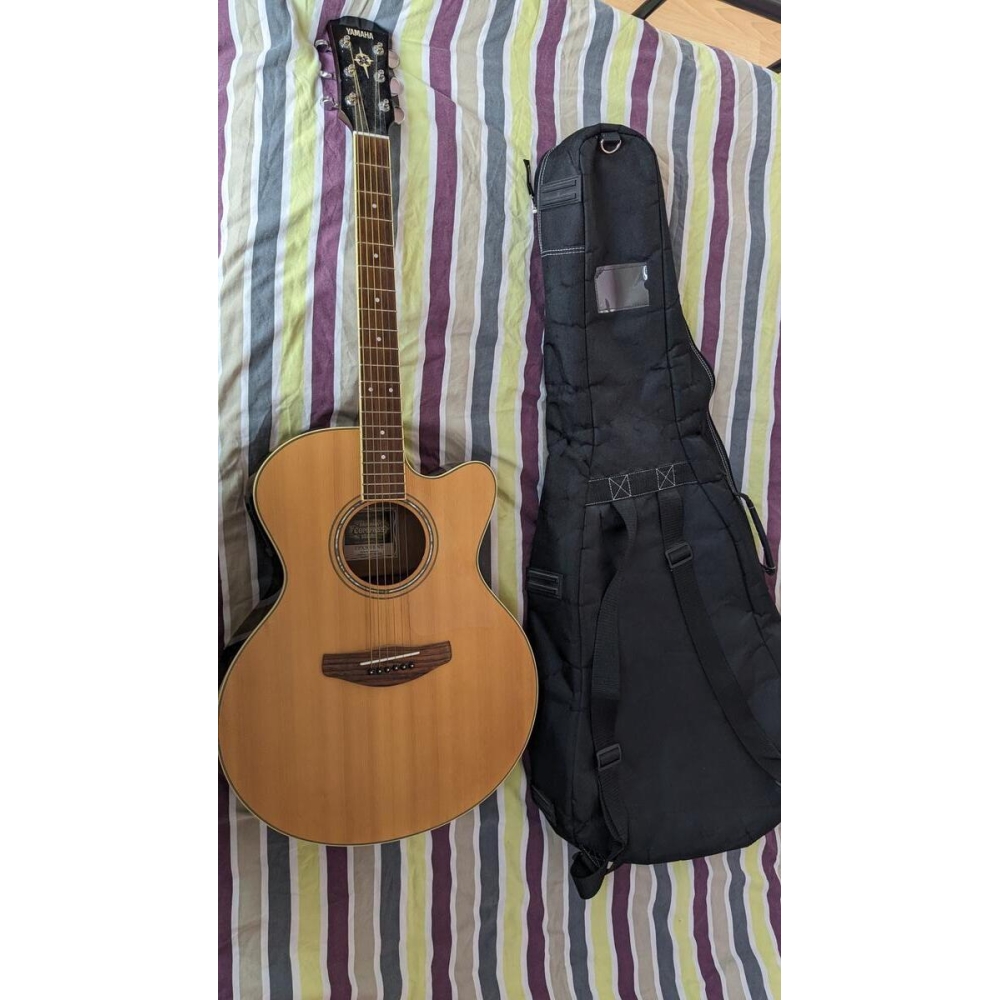 Guitare Yamaha CPXII