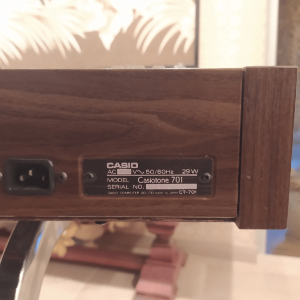 Casio CT-701 Casiotone + stylo scanner + codes à barres + support chromé d'origine Casio RARE !